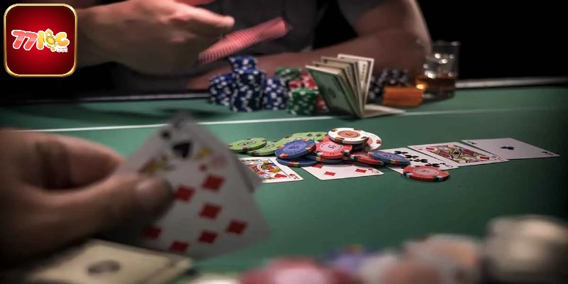 Các phiên cược phổ biến trong poker 77loc